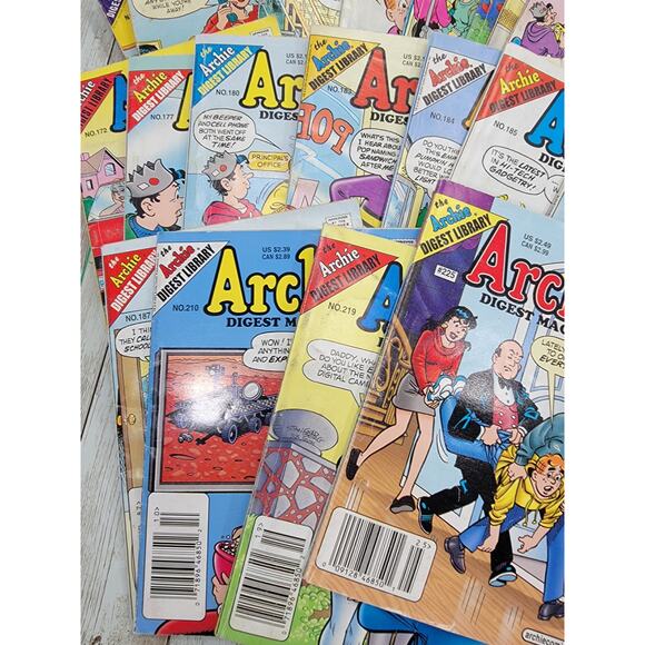 The Archie Digest Library Archie Digest Magazine Lot of 25 Books - Picture 10 of 12